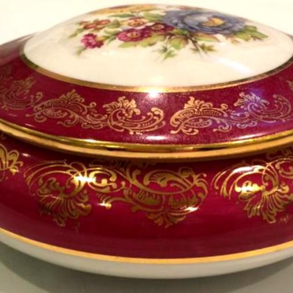 Vintage 1970's 6" French Limoges Floral Trinket or candy Dish w/ Lid - Picture 6 of 10